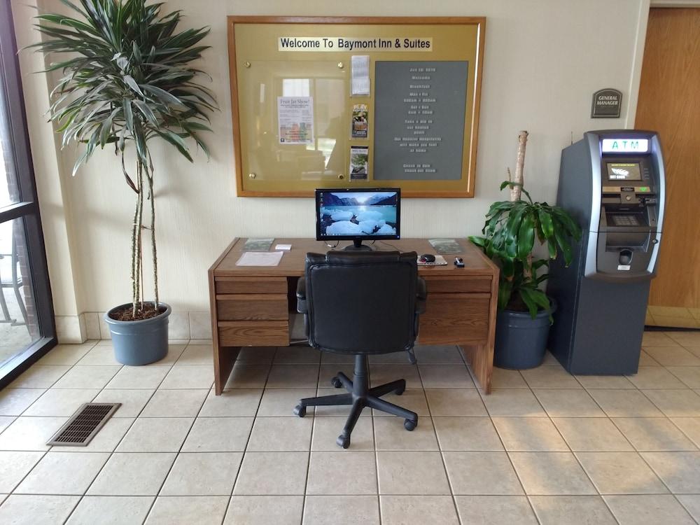 Baymont By Wyndham Muncie Near Ball State University Bagian luar foto